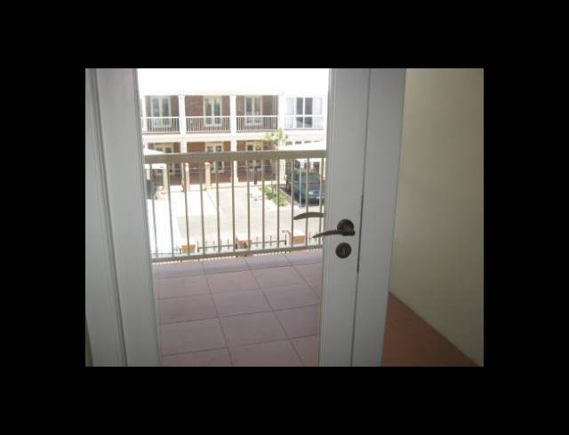 1 BEDROOM APARTMENT TO LET IN POINT WATERFRONT